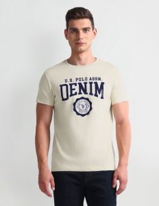 Regular Fit Typography  Printed T-Shirt